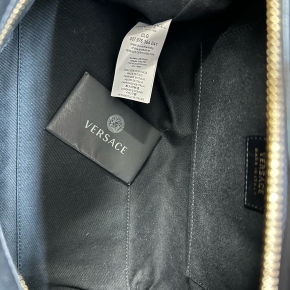 Versace leather Medusa shoulder bag - Picture 7 of 11